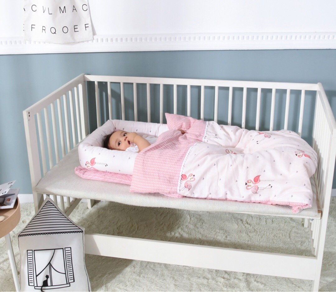 Portable Anti-Fright Bed for Newborns